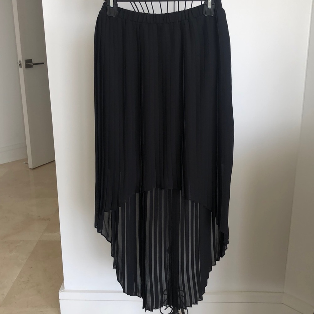 NWT MICHAEL KORS HI/LO BLACK PLEATED LINED SKIRT